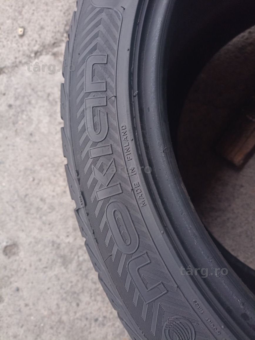2 anvelope de iarna Nokian 295/35 R18 6