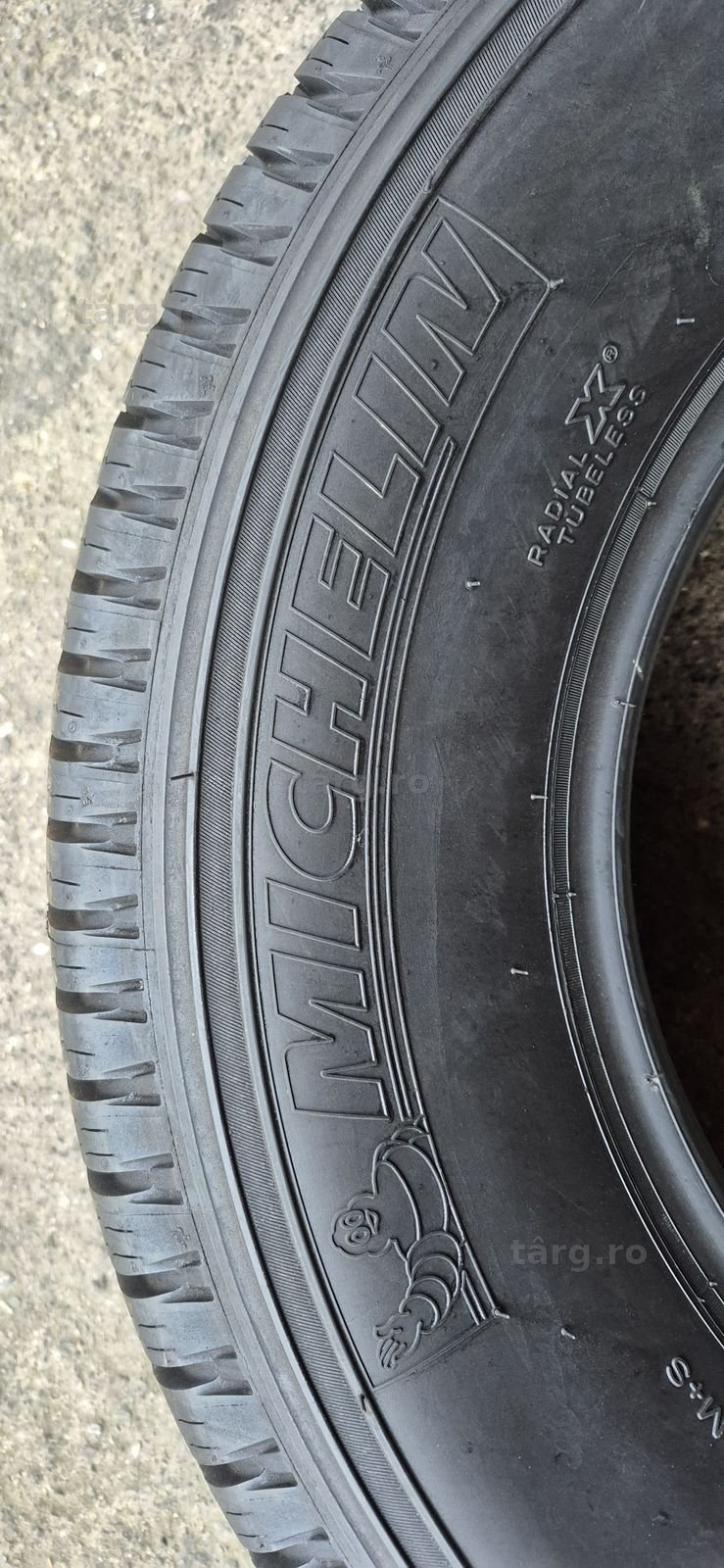 2 anvelope M+S noi Michelin 225/75/15,dot 2019.Pretul este pe bucata. 3