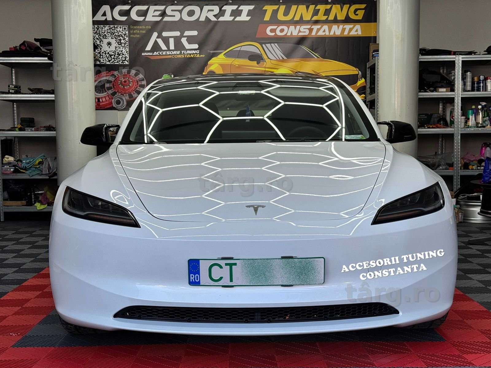 Capace Oglinzi Tip Batman - Tesla 3 Negru Lucios