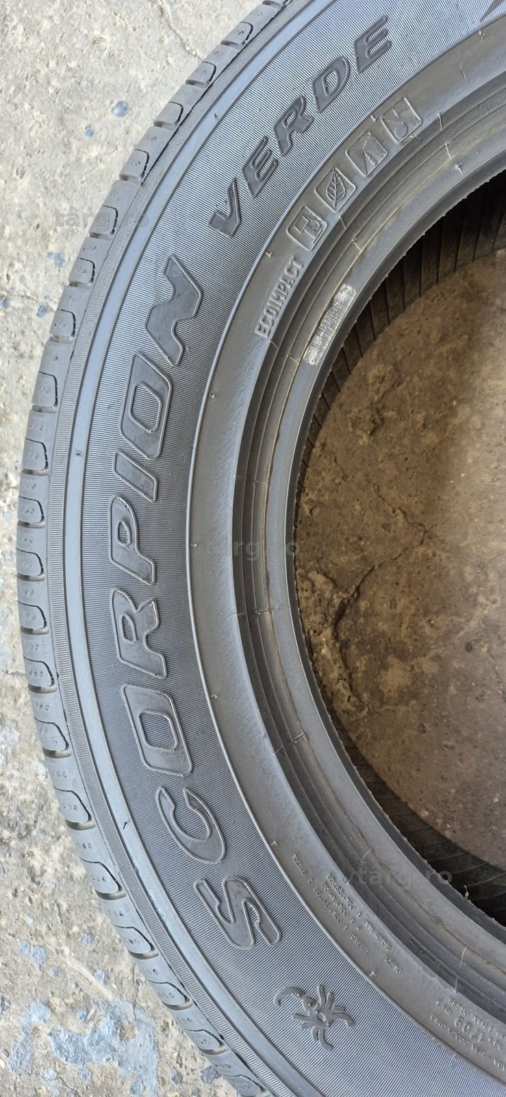 4 anvelope vara noi Pirelli 215/65/17,dot 2024.Pretul este pe bucata. 5