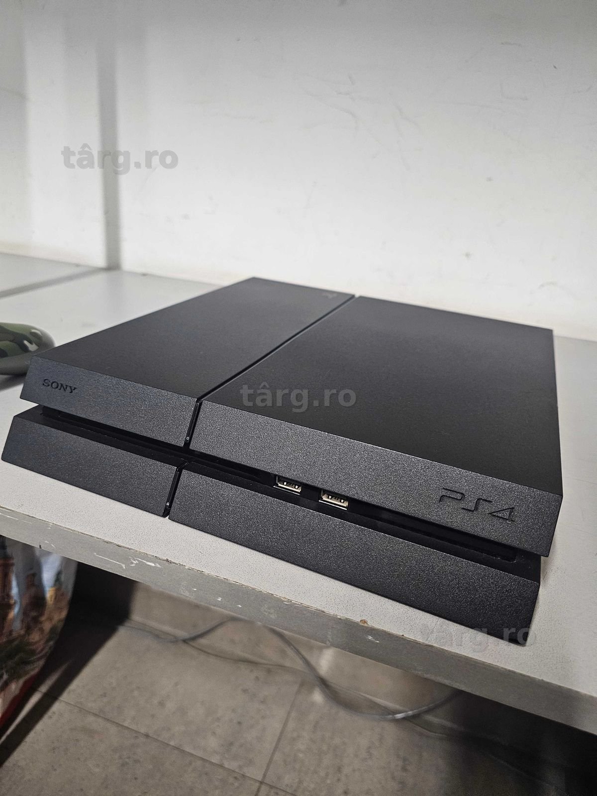Consola PlayStation 4 (50684 AG 11 Piata Nicolina) 2 ani garantie!