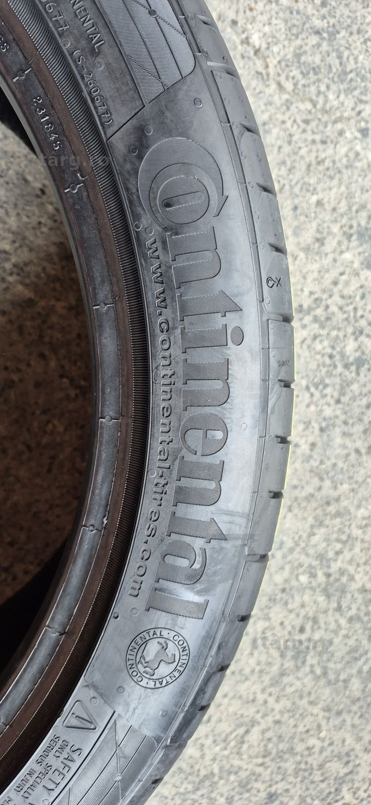 2 anvelope vara runflat ca si noi Continental 245/40/18,dot 2024.Pretul este pe bucata. 3