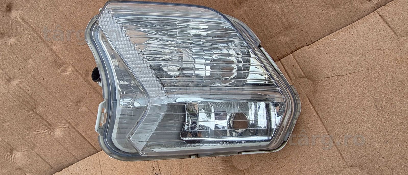 Proiector ceata stanga Ford Kuga 2 Facelift 2017 / 2018 2019