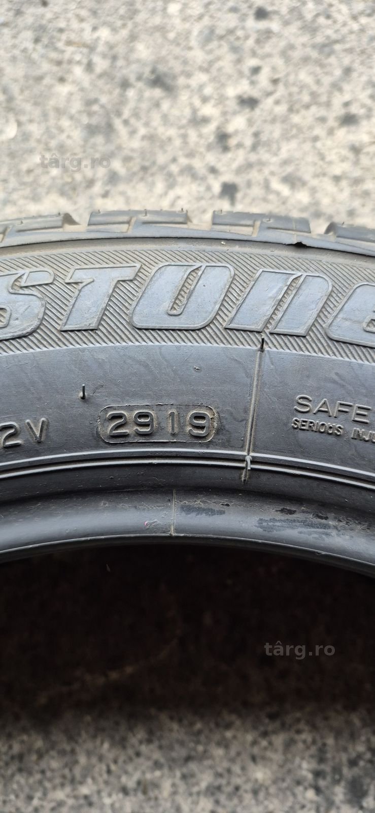 4 anvelope iarna runflat Bridgestone 205/55/17.Pretul este pe bucata. 8