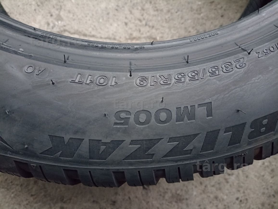 4 anvelope de iarna Bridgestone 2x235/55 R19 dot1521 2x255/50 R19 4