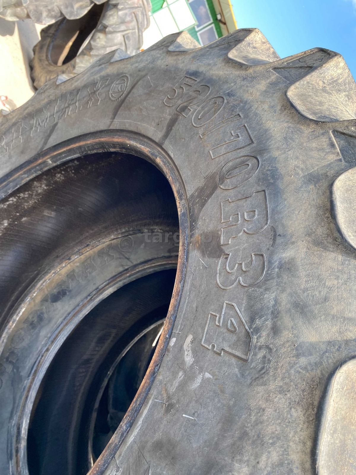 Anvelope 520.70 R34 BKT 2