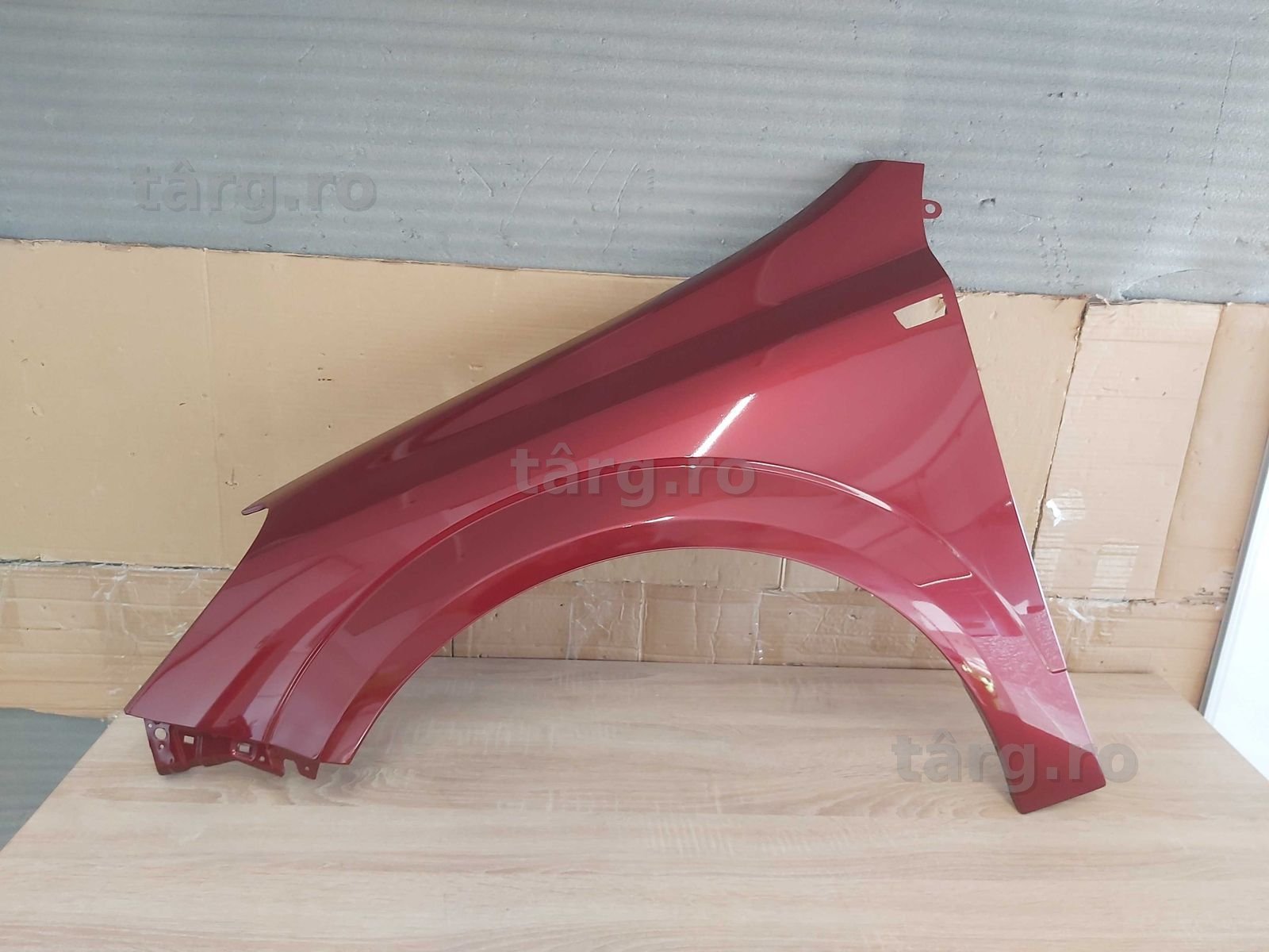 Aripa Fata Stanga Opel Astra H 2004-2009 (Z50D (Rosu))