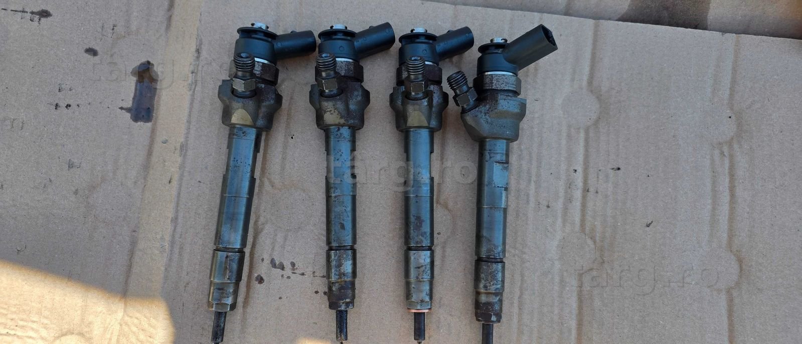 Injectoare BMW Seria 3 E90 / Seria 1 E81 E87 2.0 D N47D20C 2006 / 2007 2008