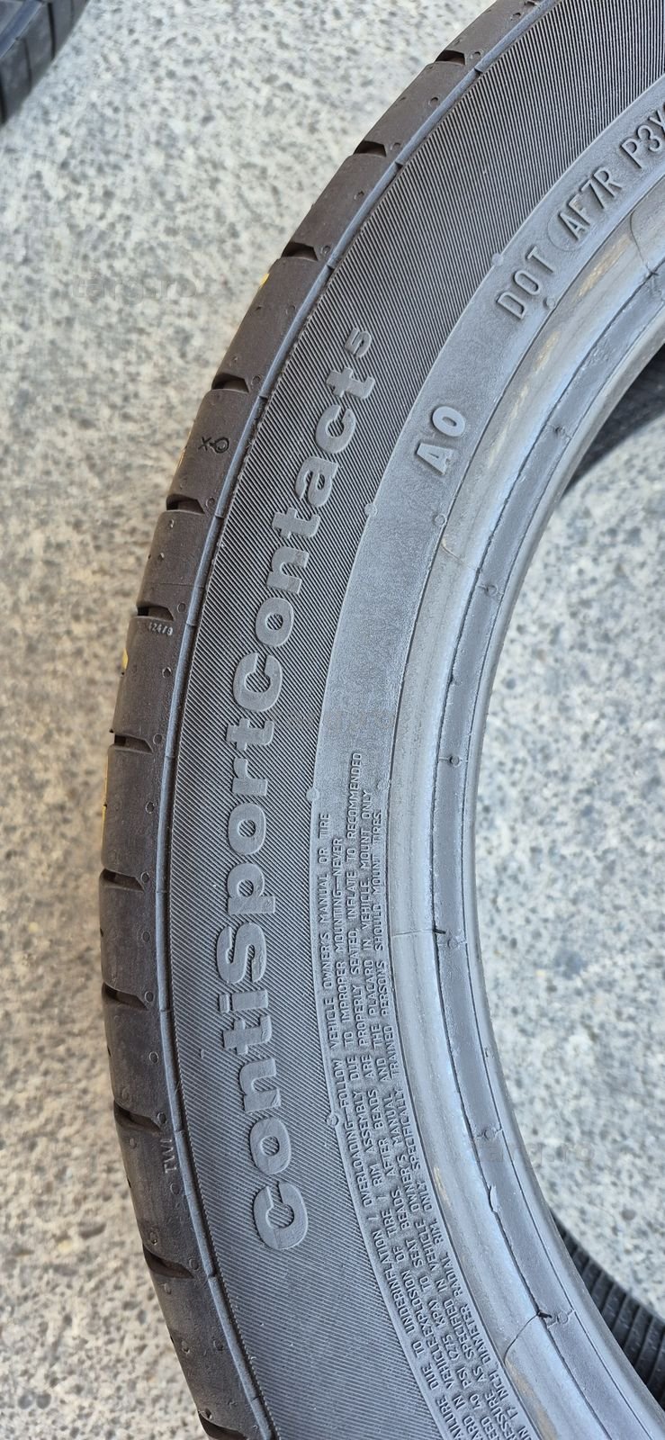 4 anvelope vara Continental,fata 225/45/17,spate 245/40/17.Pretul este pe bucata. 4