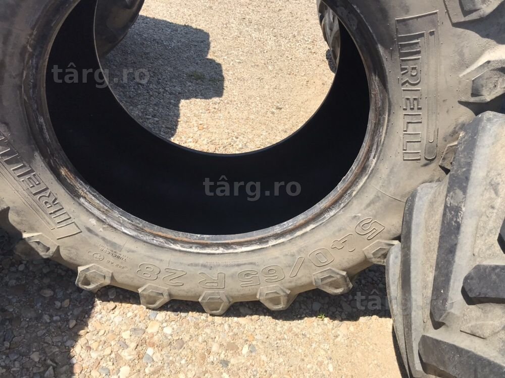 540/65r24 Pirelli 4