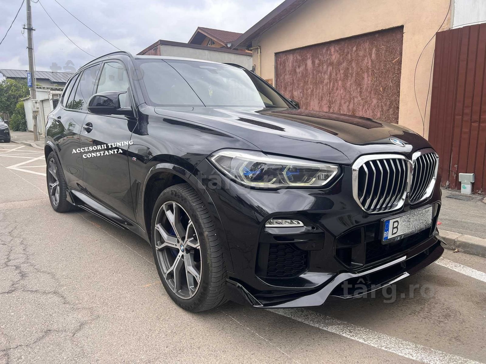 Aero Kit - BMW G05 2019+ MTech  Lip fata + Difuzor Spate + Lip Prag
