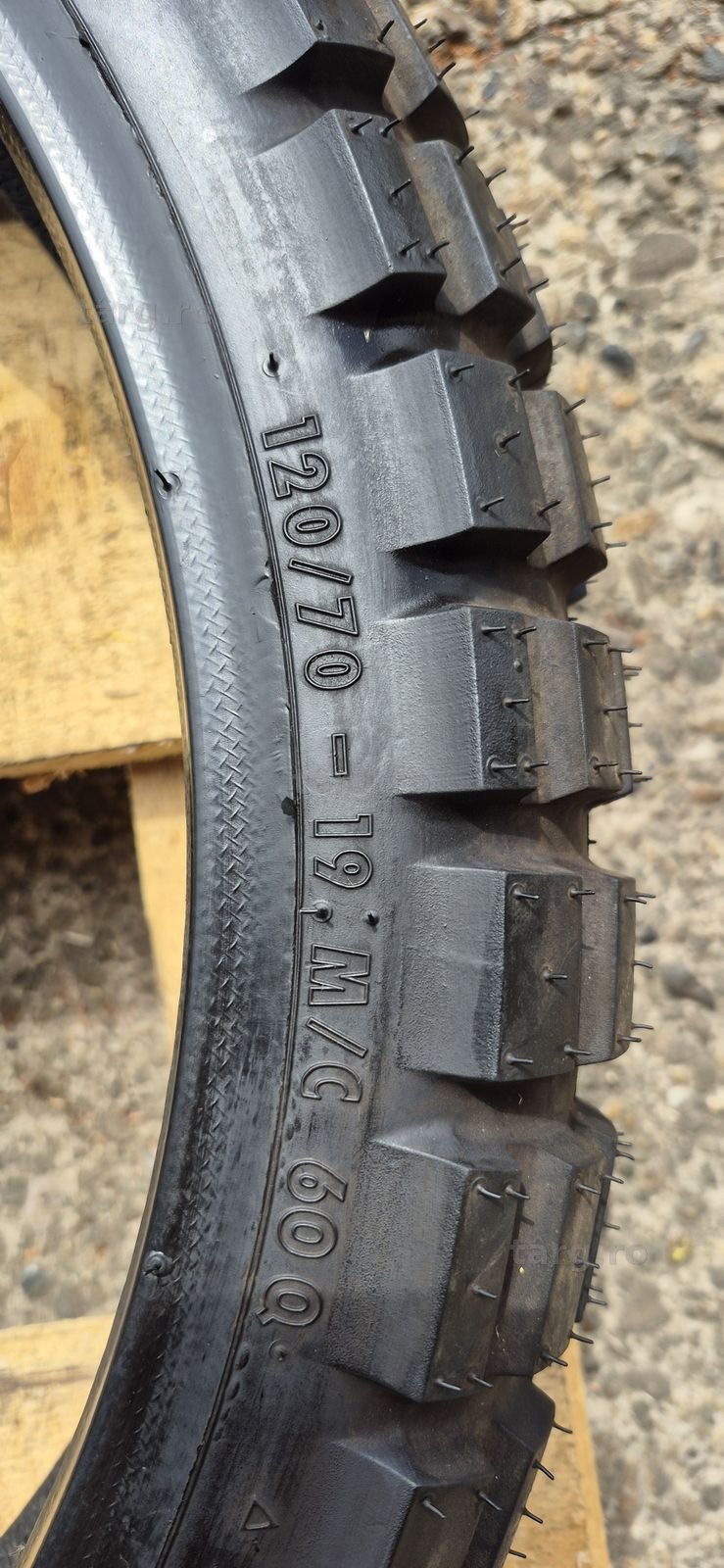 O anvelopa moto noua Continental 120/70-19 M/C,dot 2018. 6