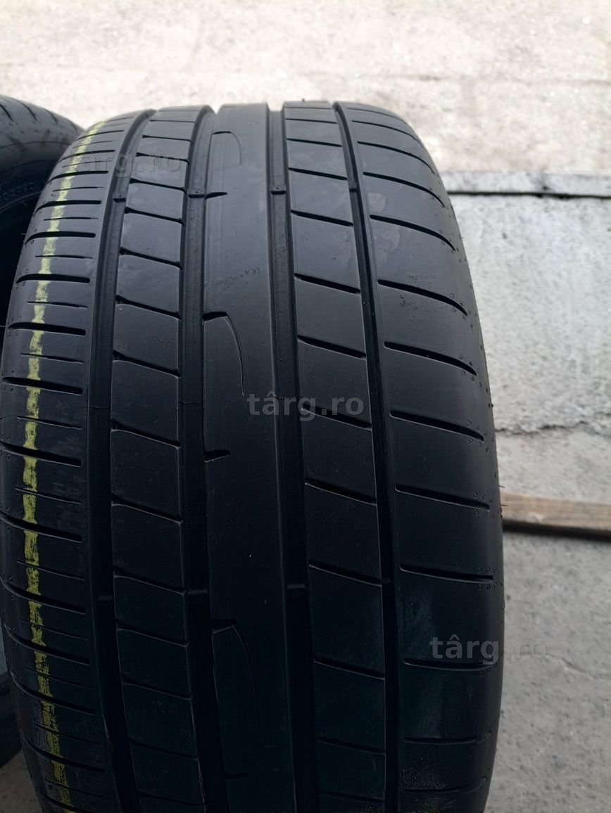 2 anvelope ca noi Dunlop 285/40 ZR20 dot 1122 6