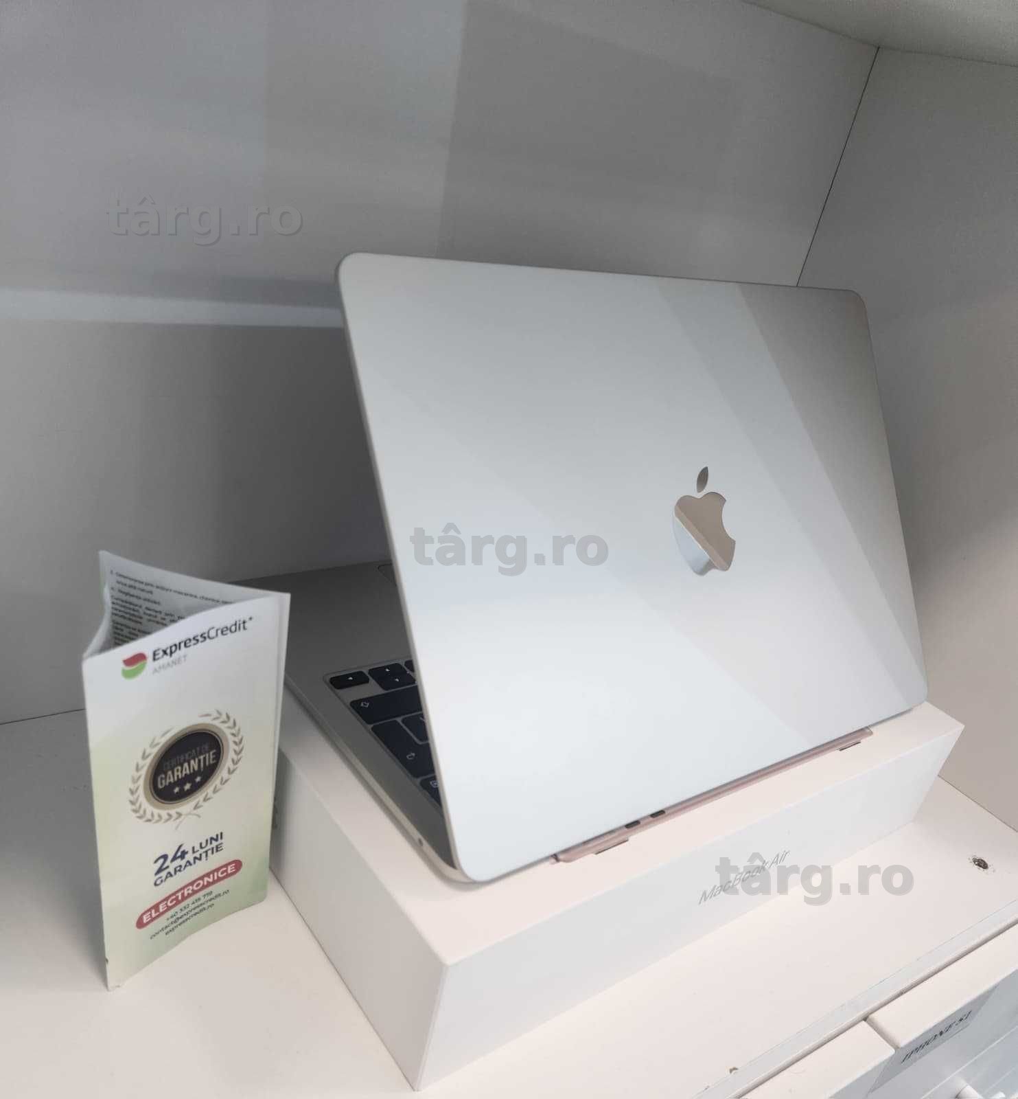 Laptop Apple MacBook Air 13.6" - M3 - 8GB RAM - 256GB SSD - A3113 (Ag8 Tudor/B74329) – Garantie 2 Ani!
