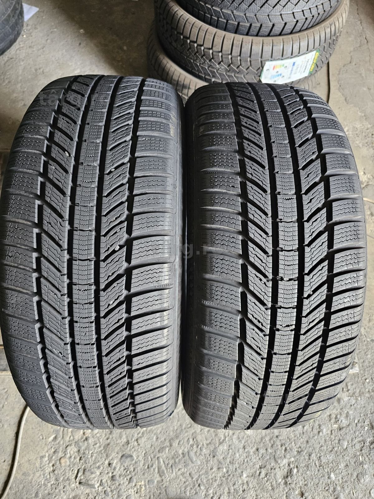 2 anvelope iarna 235 45 18 Continental 2024  8.5mm