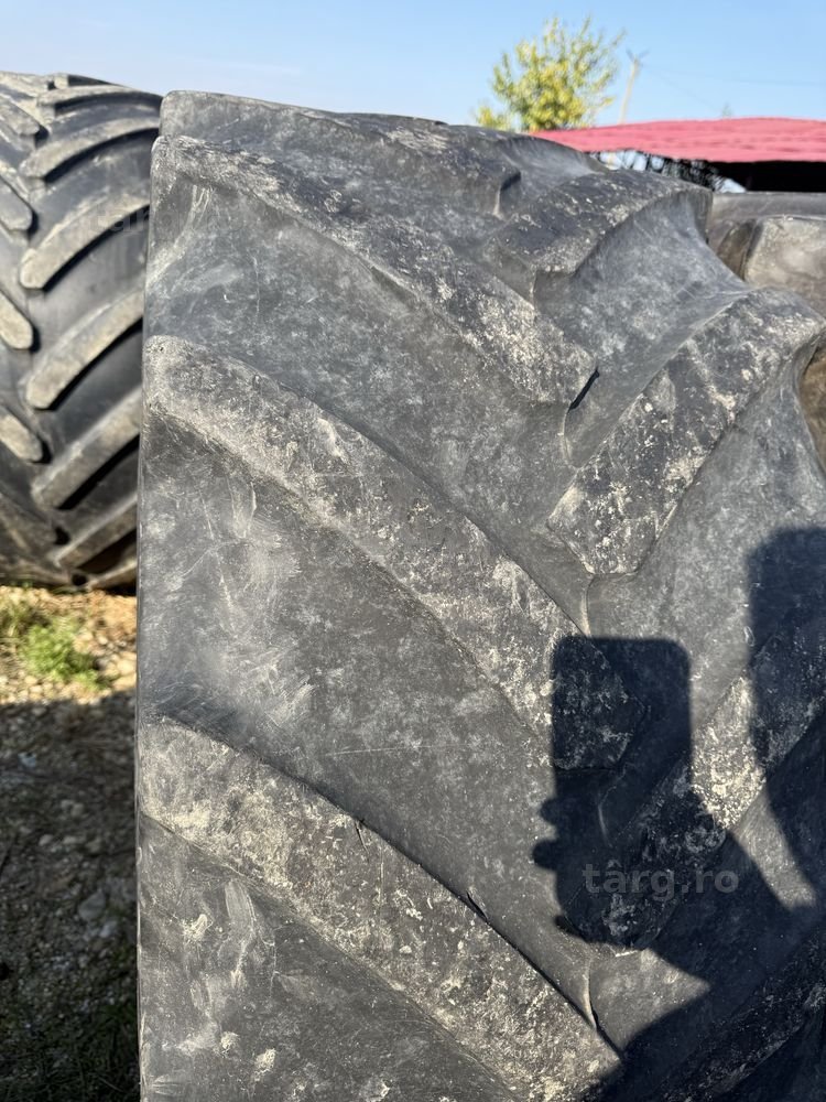 540/65r28 mitas 4