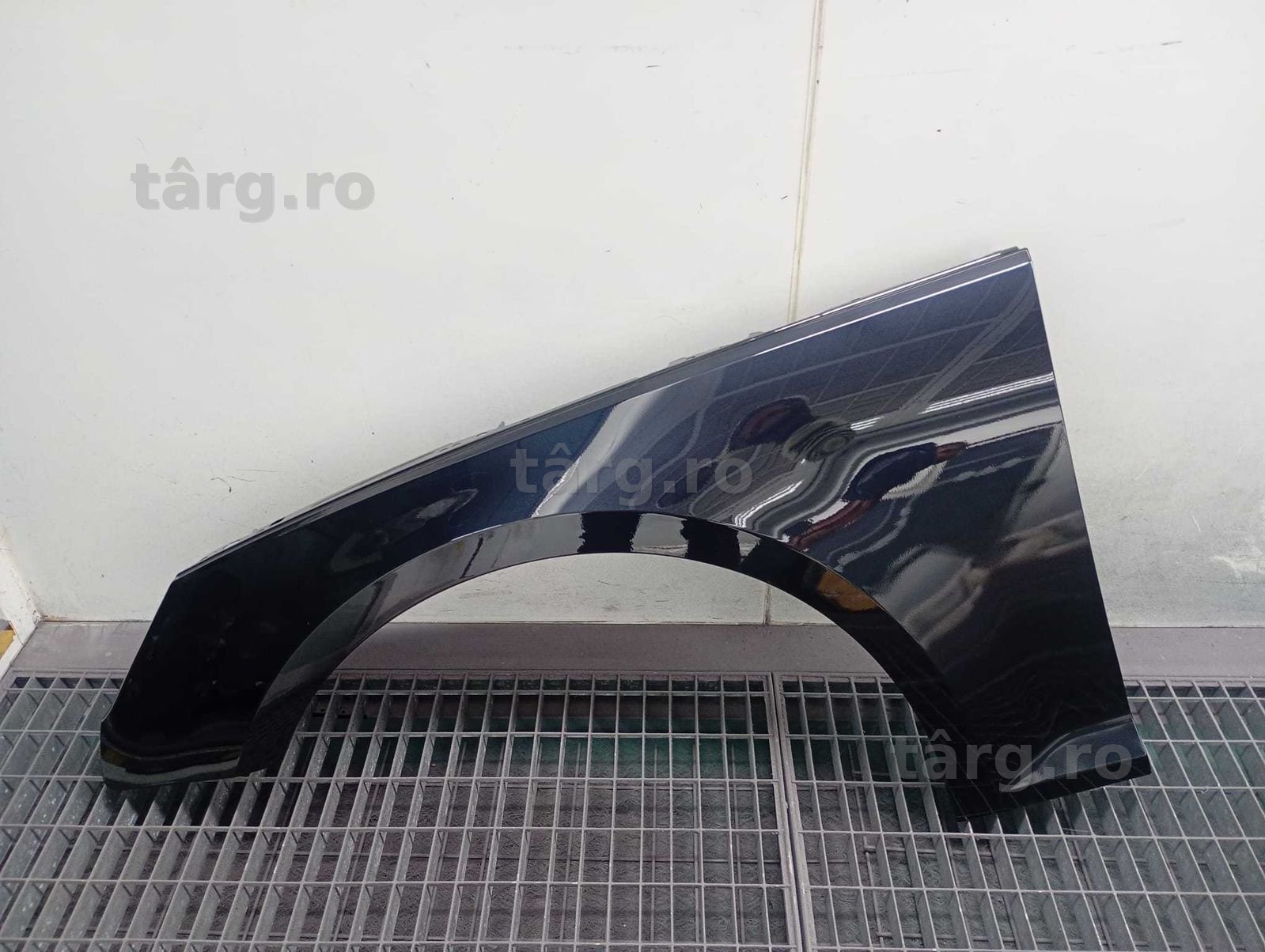 Aripa Fata Stanga Audi A4 B9 An 2015-2019 (LX5R (Albastru))