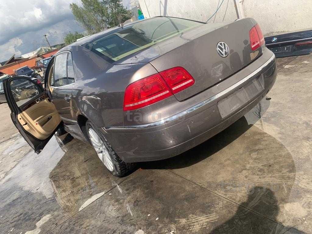 Dezmembre Volkswagen Phaeton 2012 facelift 3.0 tdi cex/bara spate/stop