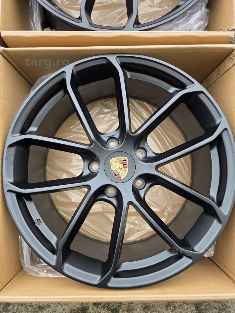 Jante noi Porsche Cayenne R20 intr-o latime