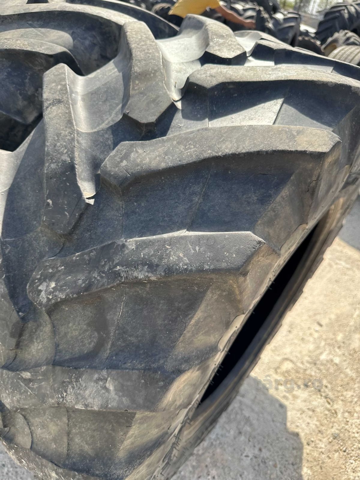 Anvelope sh 440.65 R24 4