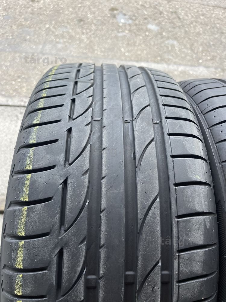 4 anvelope de vara Bridgestone 235/40/19 4