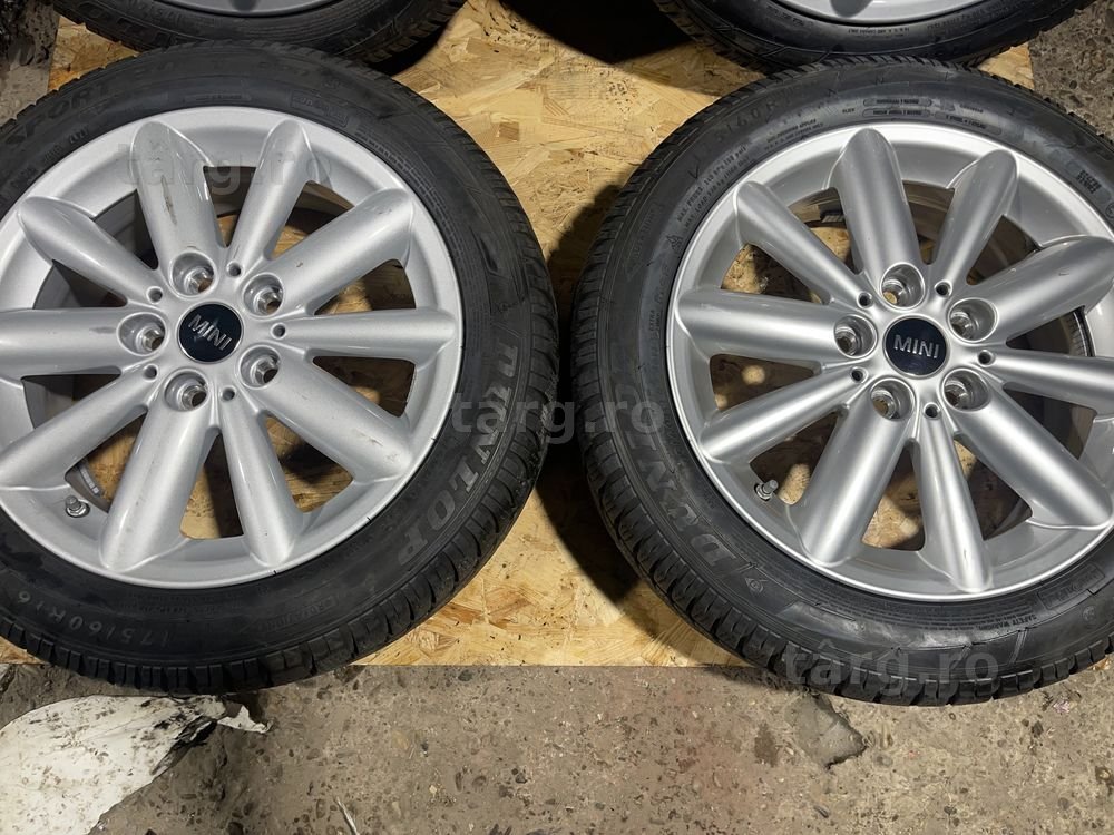 Set de 4 jante R 16 Mini Cooper cu anvelope de iarna Dunlop 3