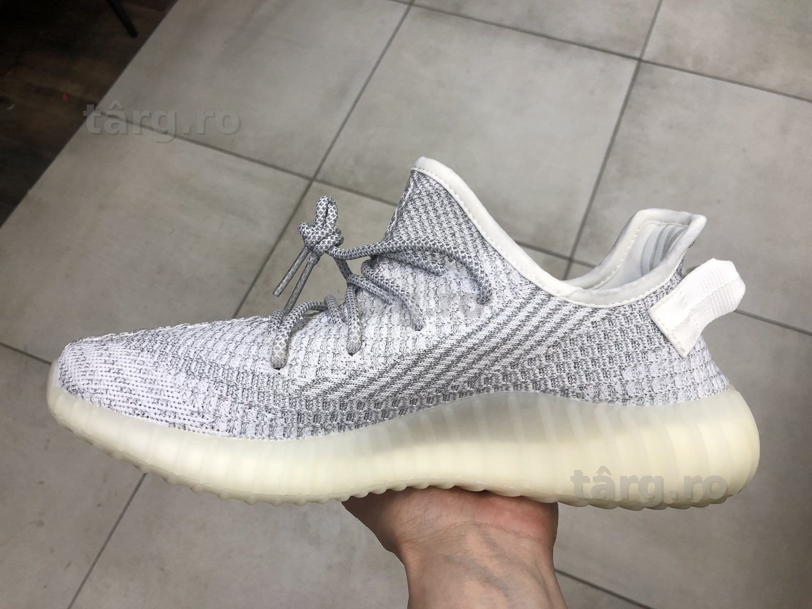 Adidas Yeezy boost 350 V2 5
