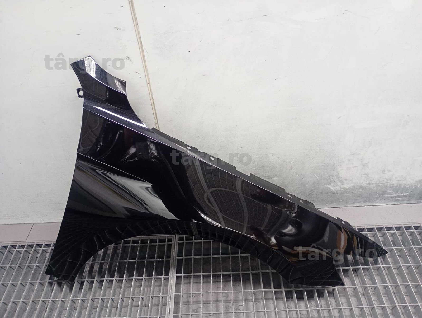 Aripa Fata Dreapta VW Passat B8 An 2015-2019 (LC9X (Negru))
