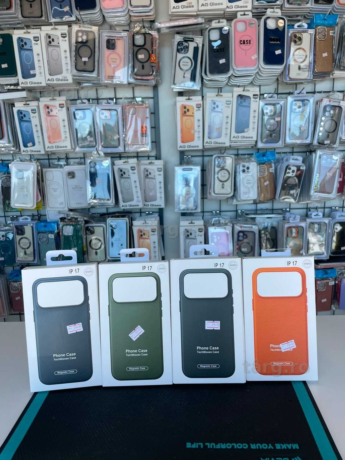 Husa cu MagSafe gen TechWoven pentru iPhone 17