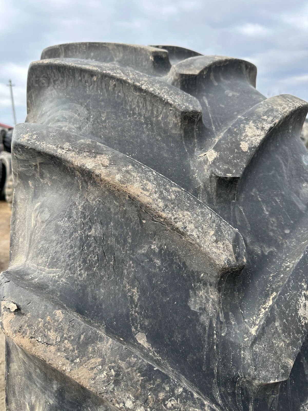 cauciuc  de tractor 600/65 R38 3