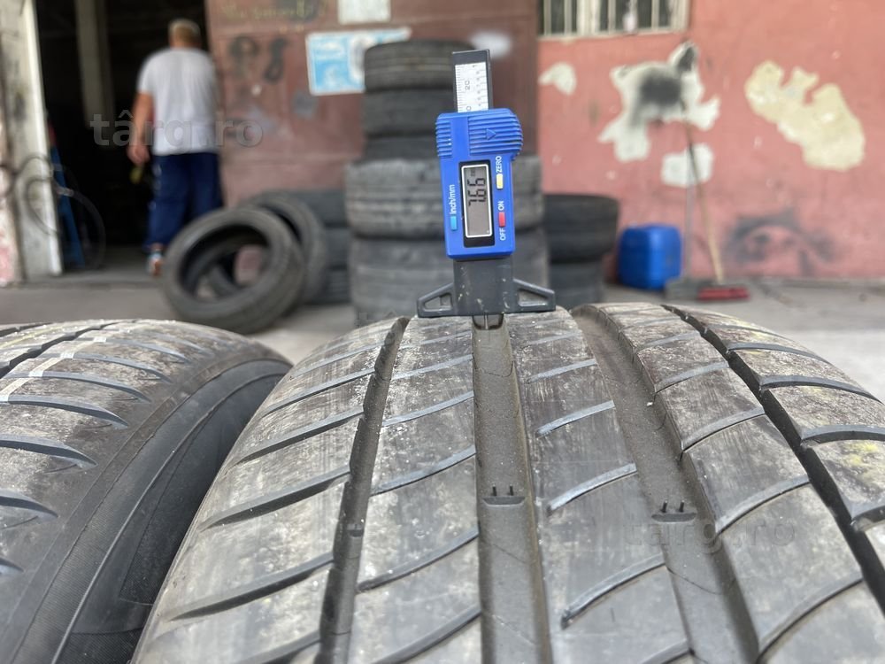 2 anvelope de vara 225/55/17 Michelin RFT (ca noi ) 2