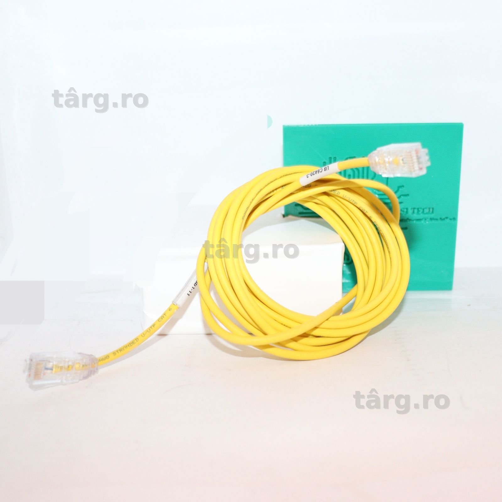 Cablu Patch Cord Cat 6 RJ45-RJ45 CM/LSZH 28AWG Panduit UTP28SP3MYL 3 M