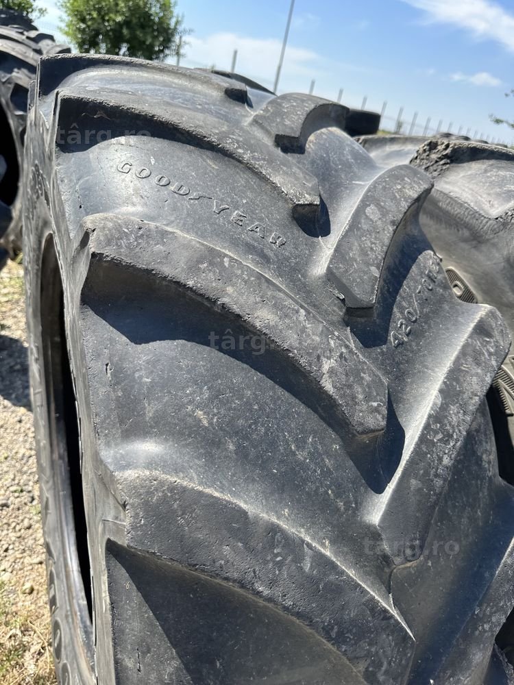 420/70r28 goodyear tractor 3