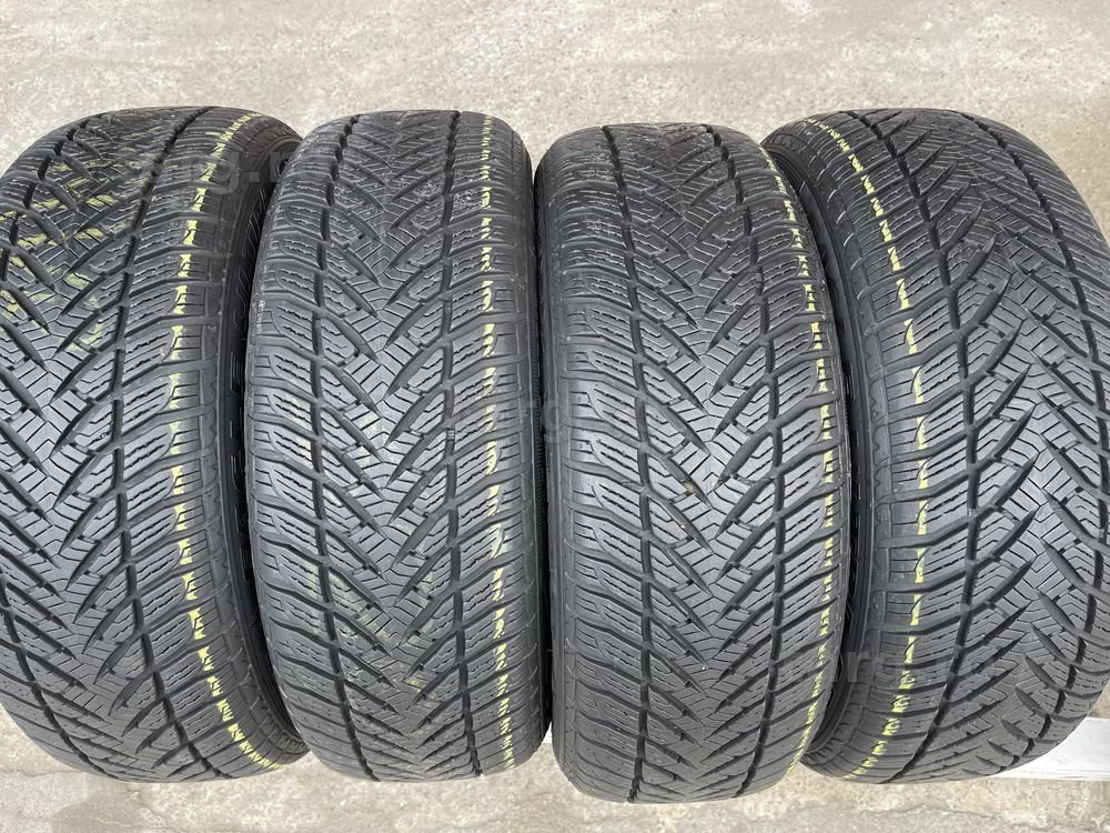 4 anvelope de iarna 195/55/16 GOODYEAR RFT 3