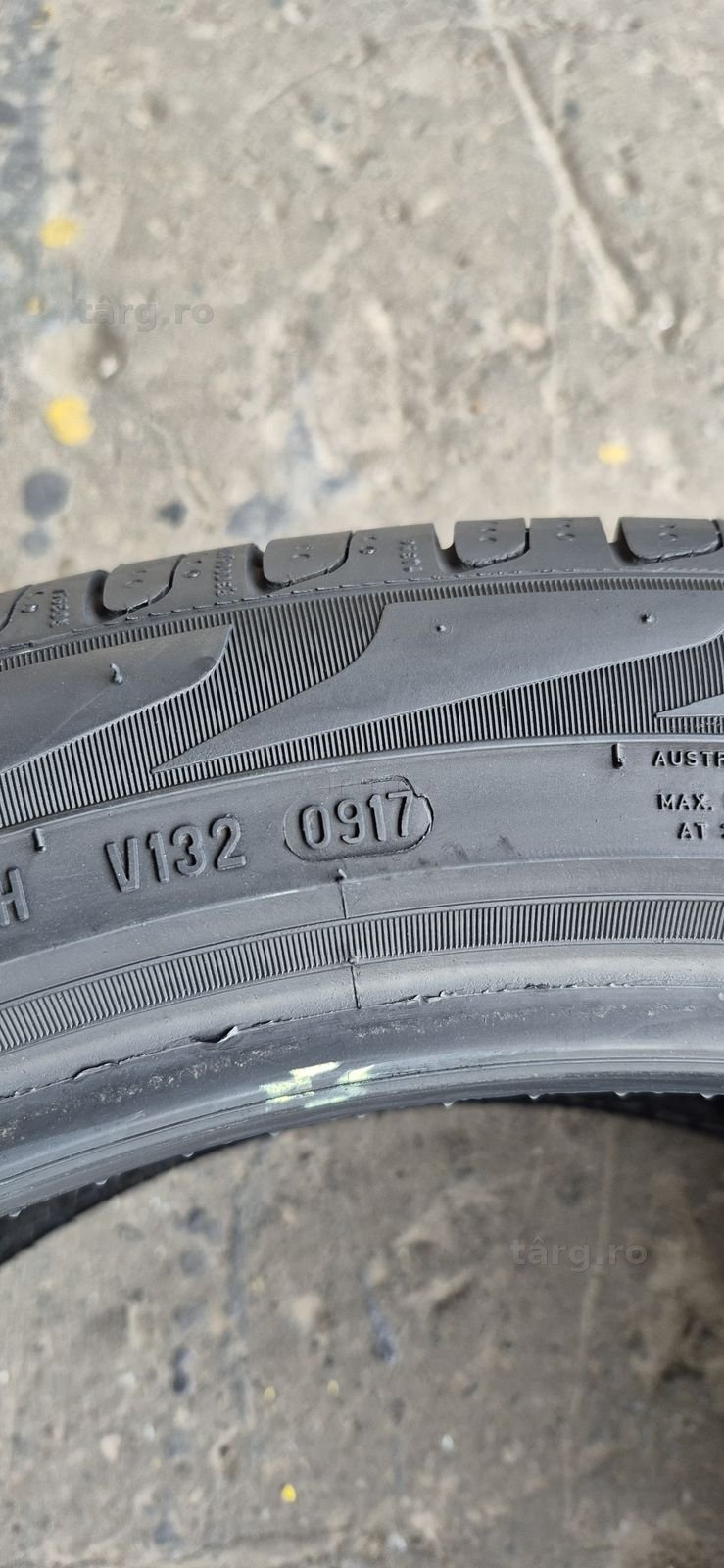4 anvelope vara ca noi Pirelli 255/40/20.Pretul este pe bucata. 7