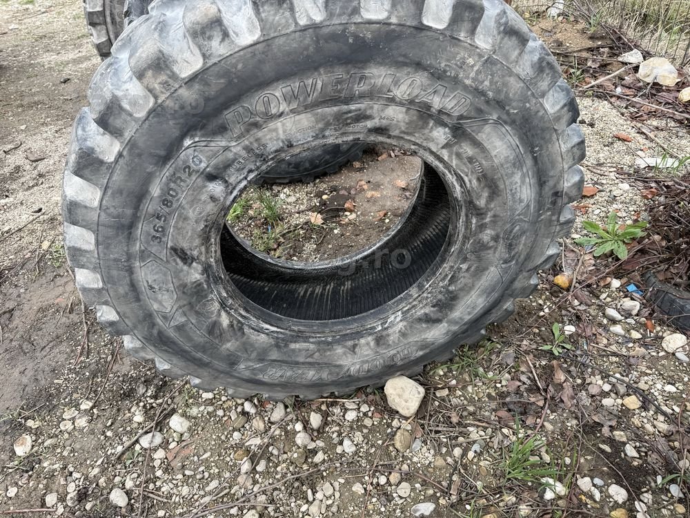 365/80r20 goodyear 3