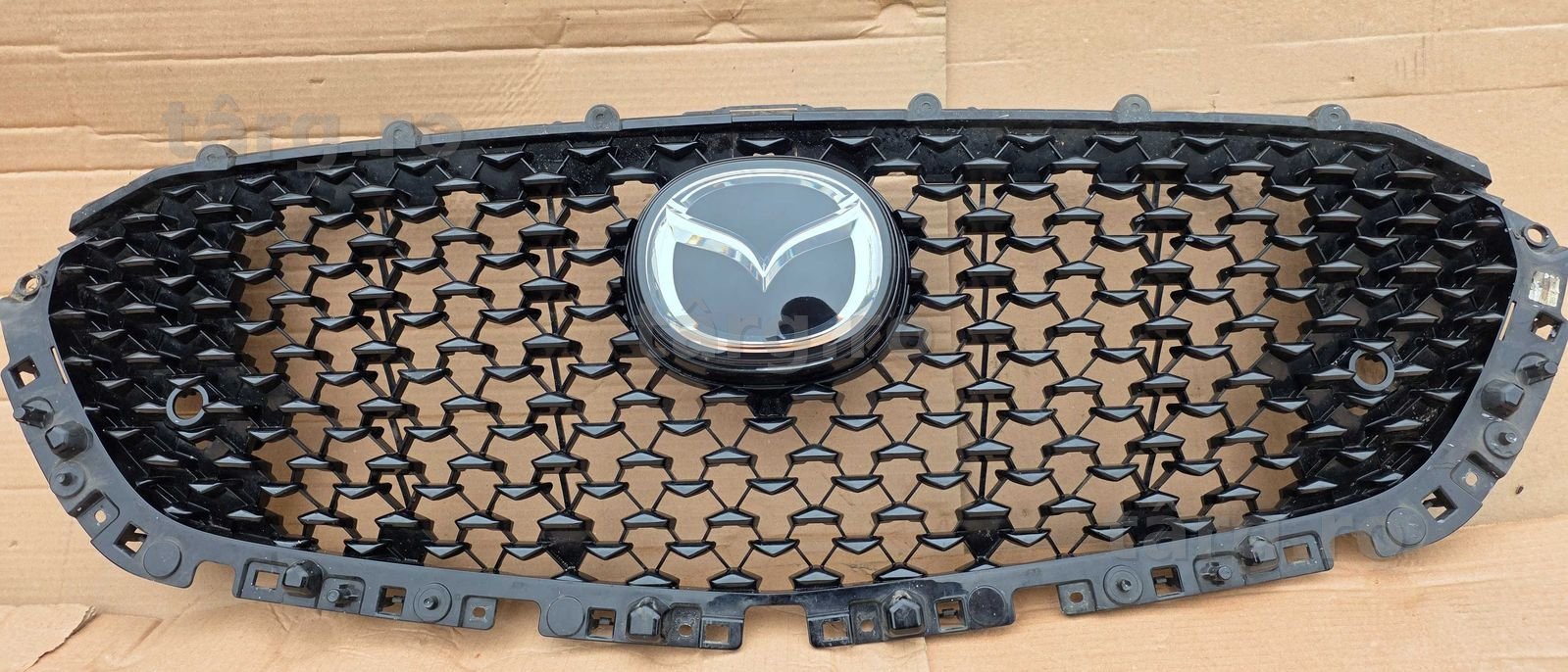 Grila radiator cu emblema Mazda CX 30 / CX-30 2019 / 2020 / 2021 2022