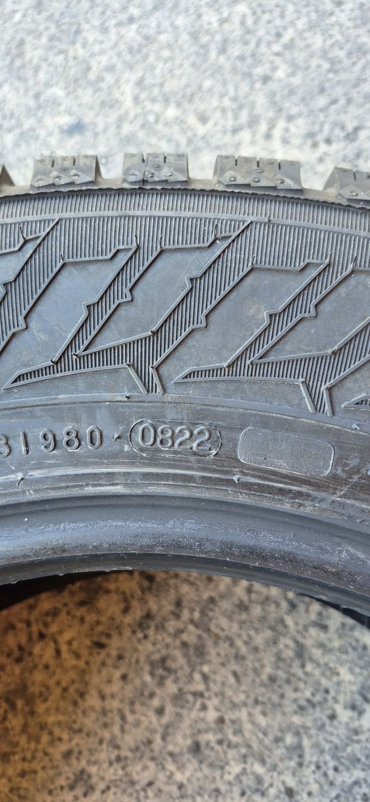 4 anvelope iarna noi Nokian Tyres 215/65/16C,dot 2022,fara janta-450 ron,cu janta-750 ron.Pretul este pe bucata. 6