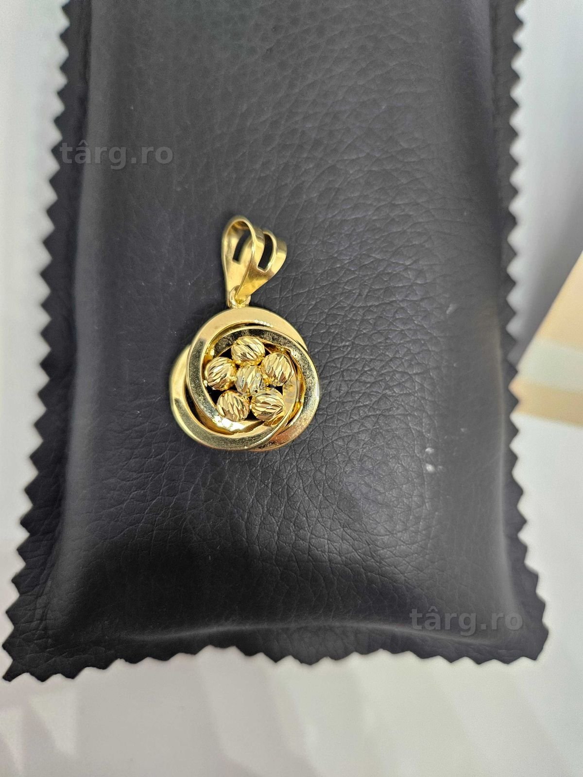 Medalion aur 14k 2.64gr ( Ag1 Alexandru b53674.6 )*Garantie 2 ani 2