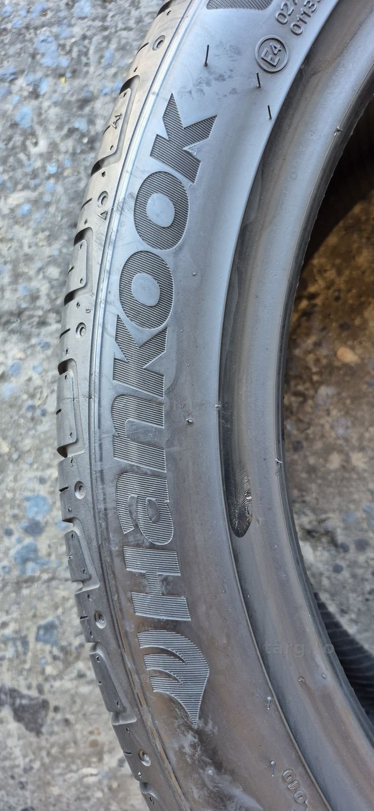 4 anvelope vara,fata Falken 275/40/20,spate Hankook 315/35/20.Pretul este pe bucata. 6