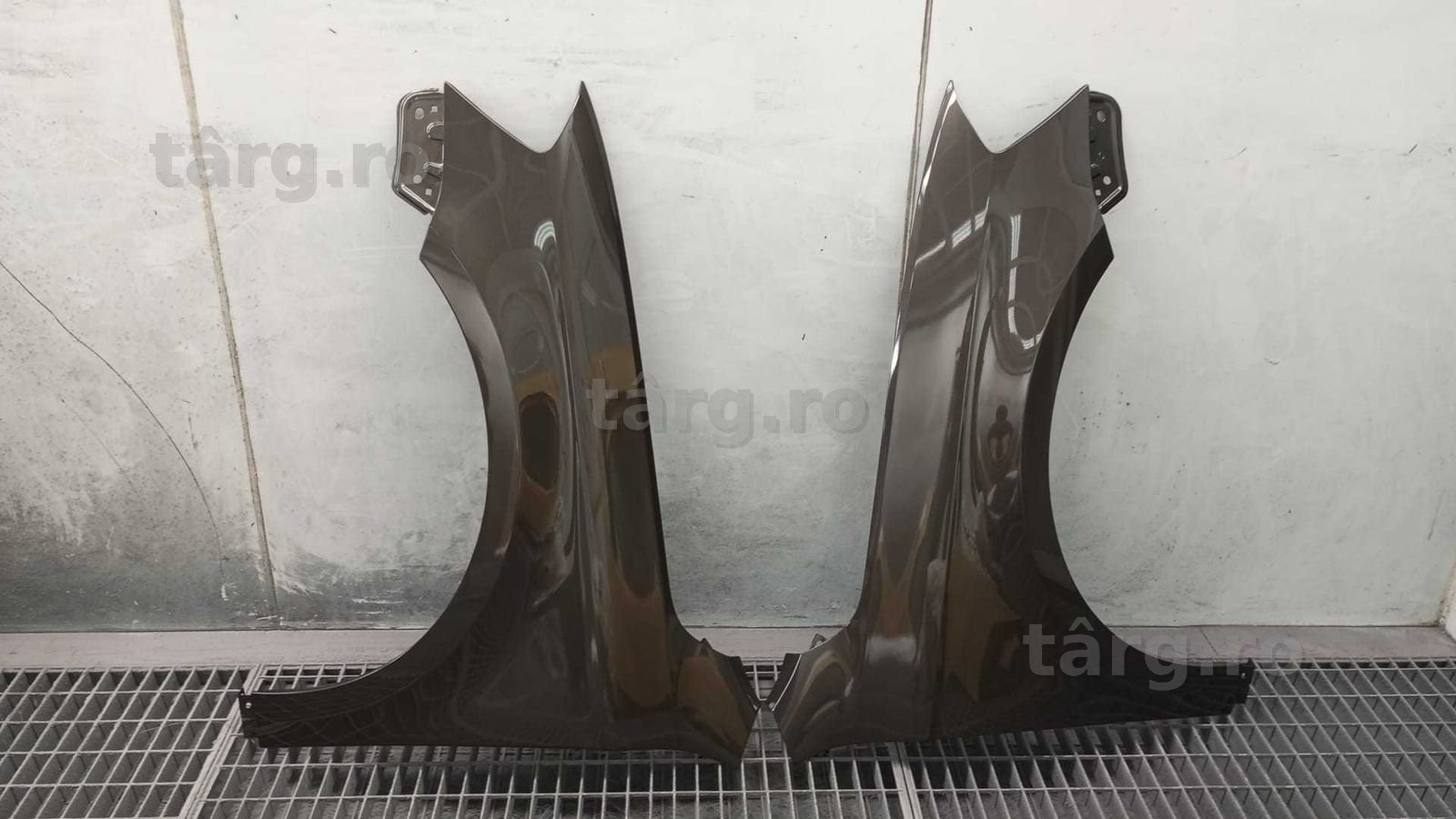 Aripa Fata Dreapta & Stanga VW Passat B7 An 2011-2014 (LB8R (Maro))