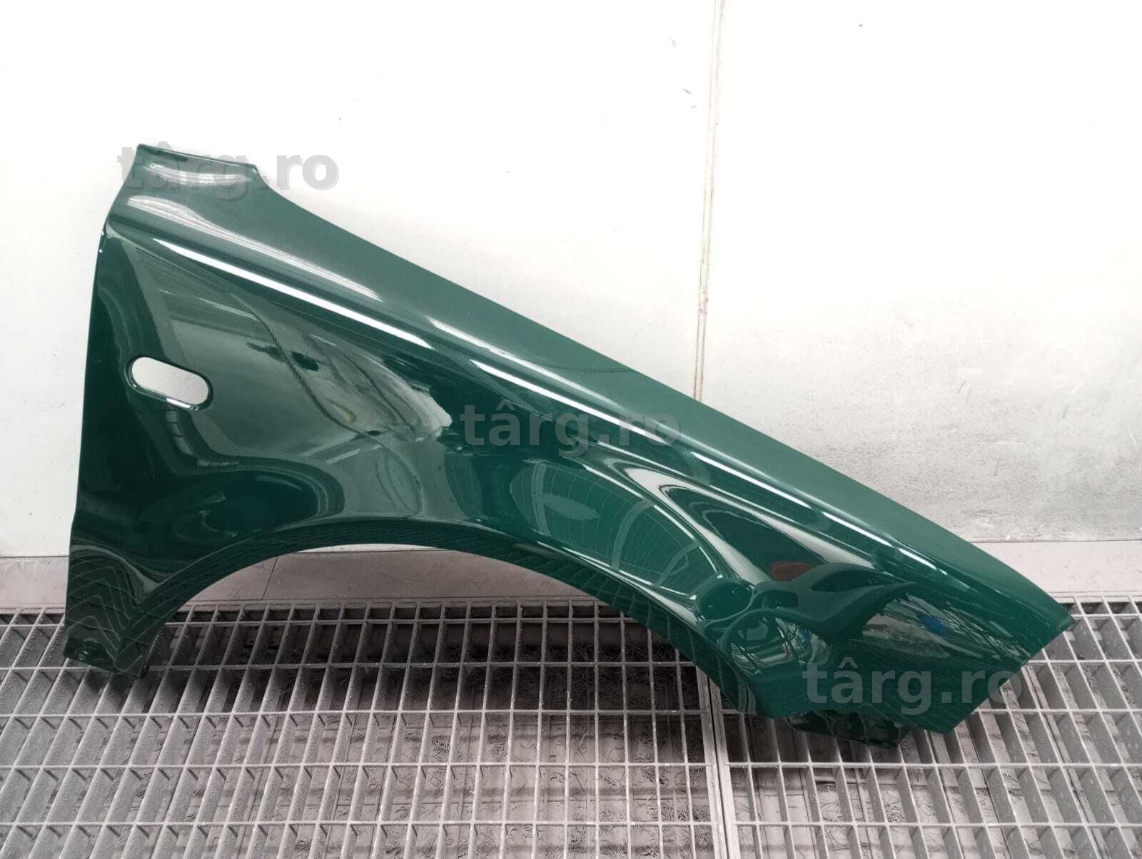 Aripa Fata Dreapta VW Passat B5.5 An 2000-2003 (LB6G (Verde))