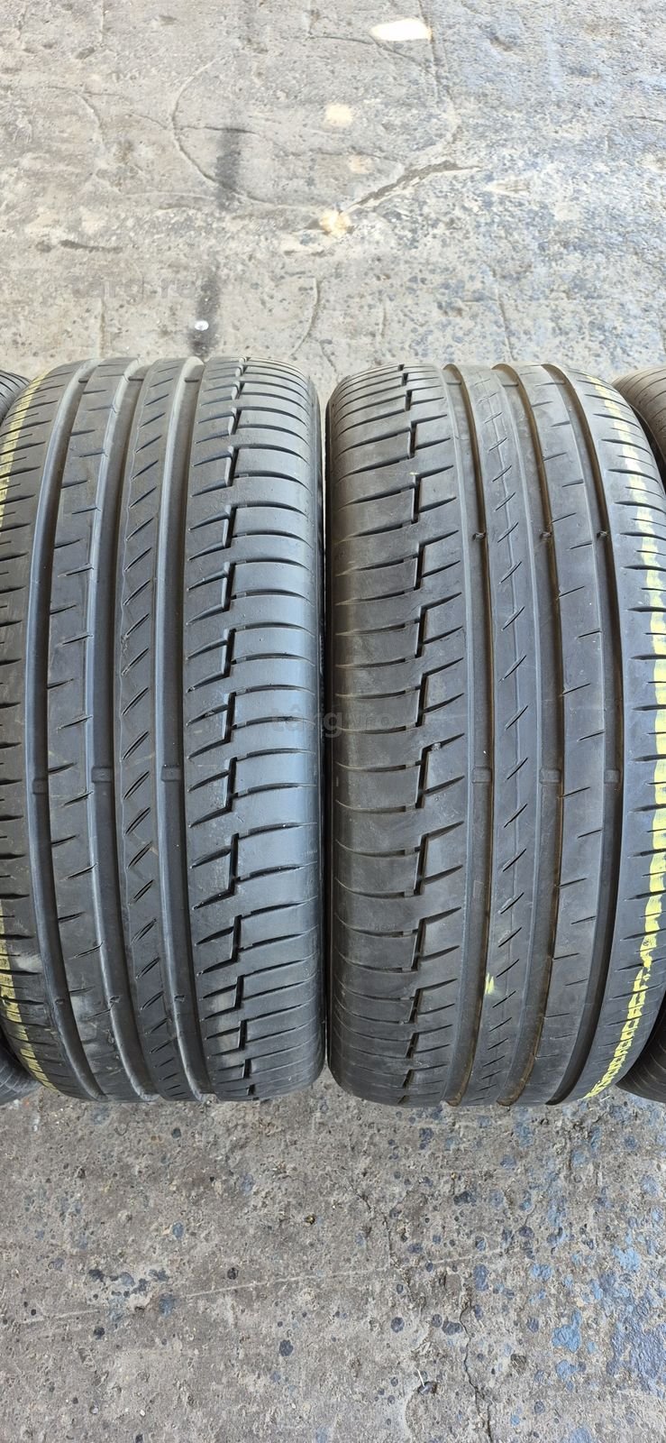 4 anvelope vara Continental 255/45/18.Pretul este pe bucata. 2