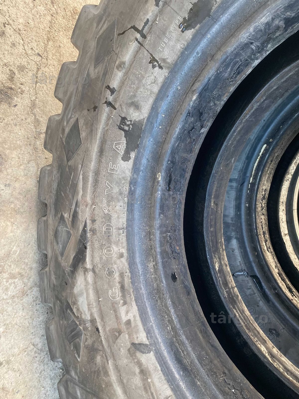 Cauciucuri 1400 R24 Goodyear 3