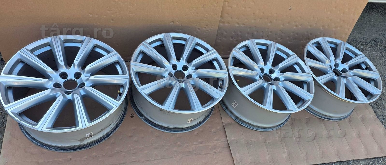 Set Jante aliaj R20 VOLVO XC60 XC90 S90 V90 V90 - Spoke Silver Diamond