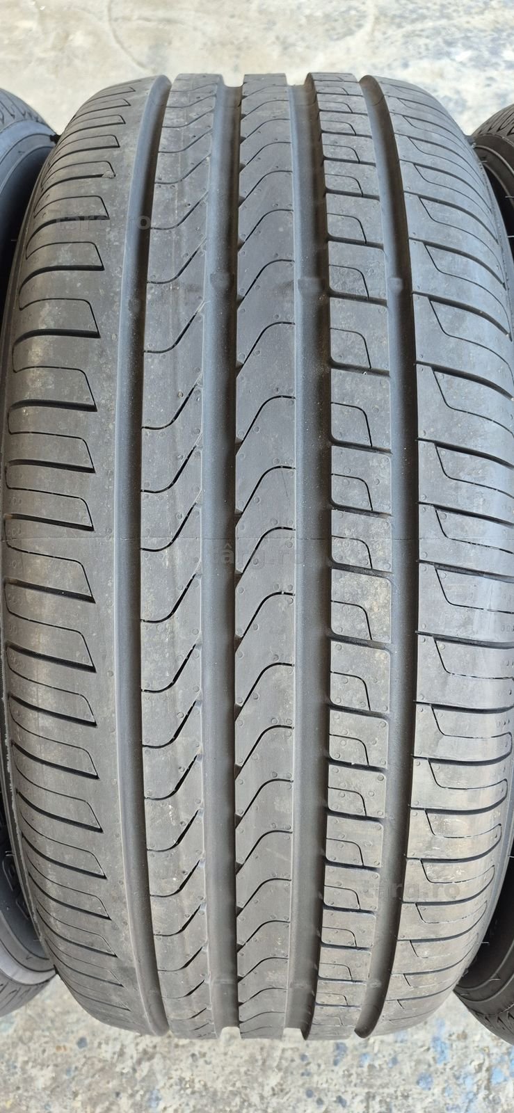 4 anvelope vara noi runflat Pirelli 255/55/18,dot 2024.Pretul este pe bucata 3