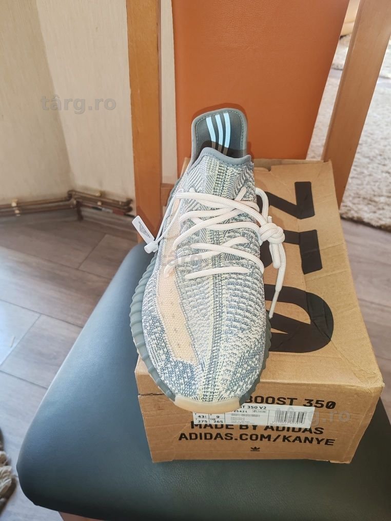 Adidas yeezy boost 350 v2 4