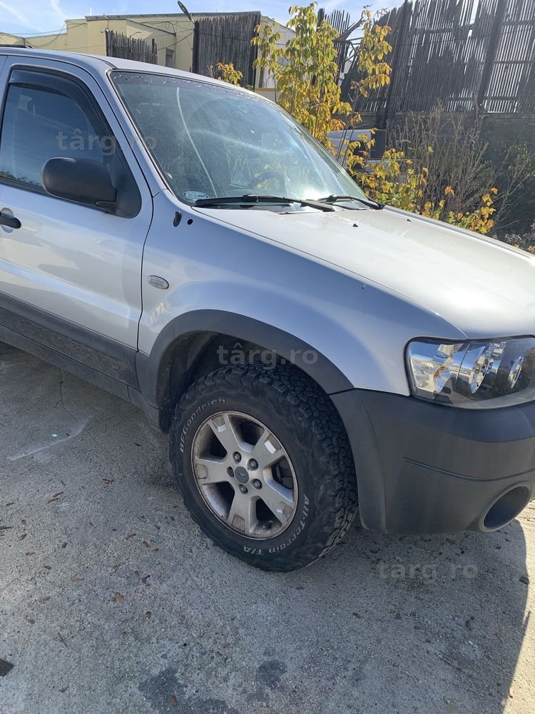 Aripa dreapta fata Ford Maverick