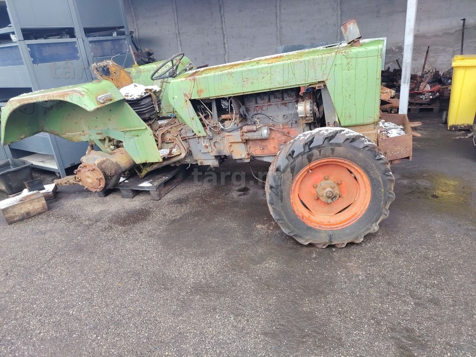 Piese tractor fendt 106