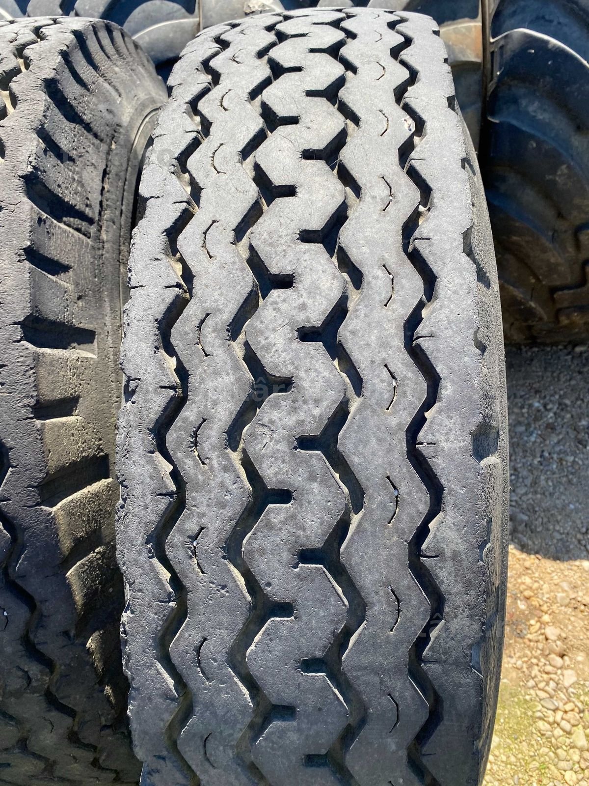 Anvelope 1400 r20 Continental 5